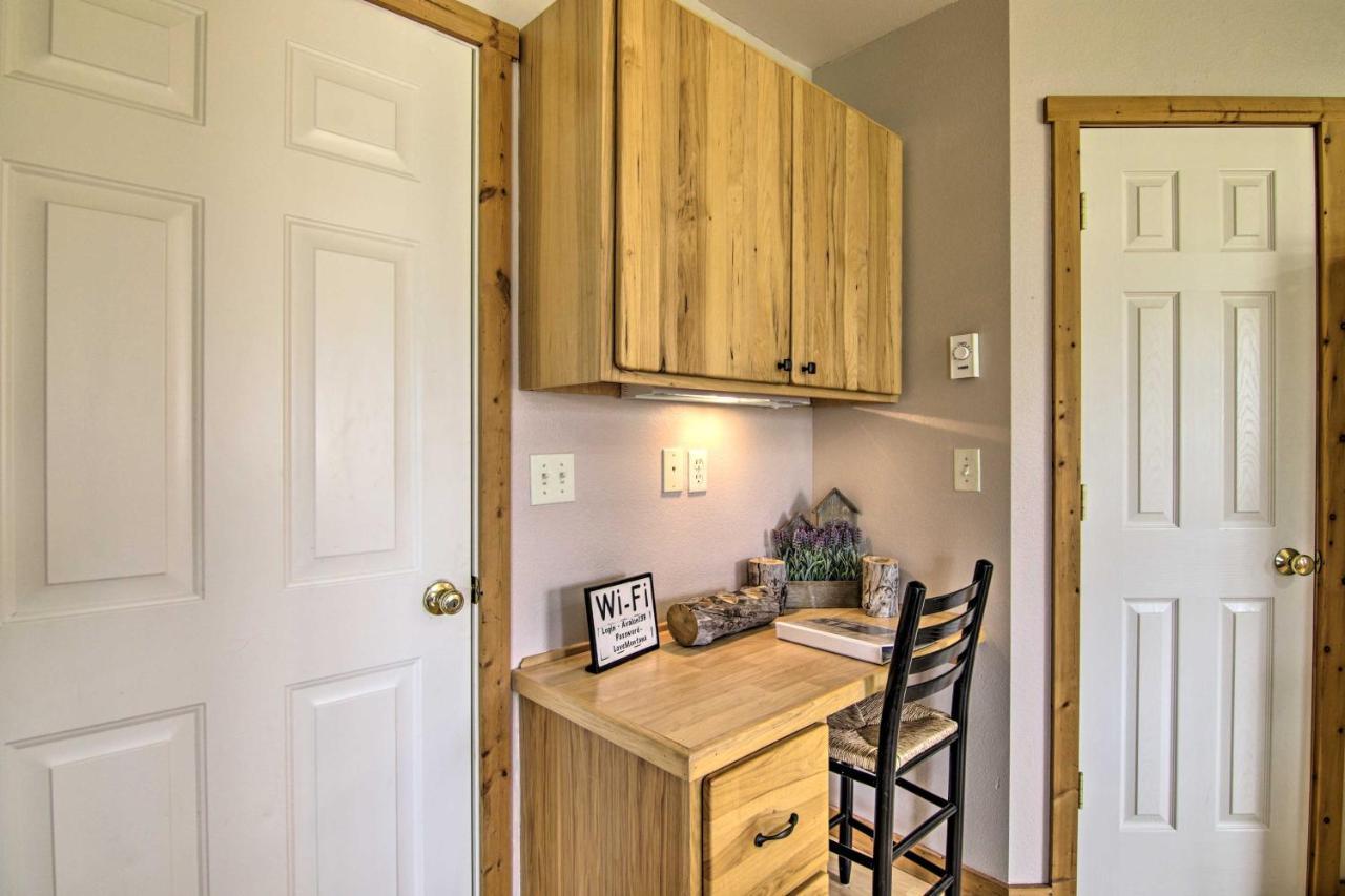 Airy Emigrant Townhome With Sweeping Mtn Views! Extérieur photo