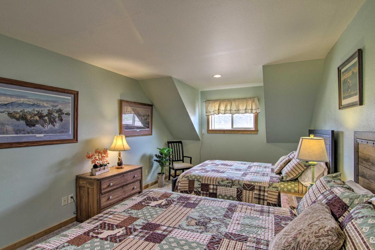 Airy Emigrant Townhome With Sweeping Mtn Views! Extérieur photo